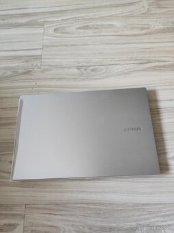 Nový počítač Samsung - 2