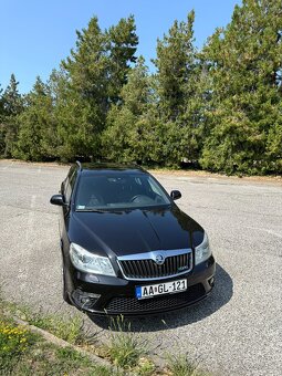 Škoda Octavia RS 2.0 TSI - 2