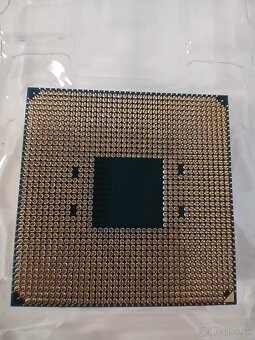 AMD Ryzen 5 5600X - 2