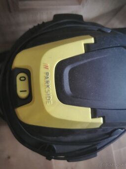 Vysávač Parkside - 2