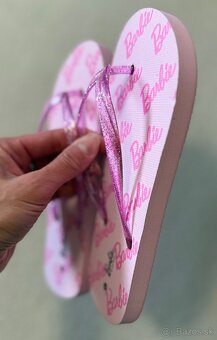 Žabky šľapky Barbie vel 34 - 2