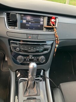 Peugeot 508 SW ALLURE 2.0 Blue HDI 133 kW - 2