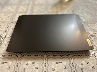 Lenovo IdeaPad Gaming 3 15ARH05 - 2