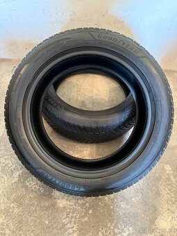 Zimné pneumatiky 235/50/19 Goodyear Ultragrip Performance 3 - 2