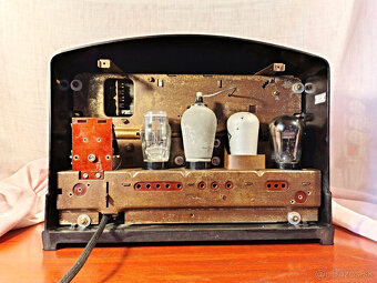 Staré rádio Telefunken 350W - 2