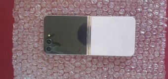 Samsung Z flip 5 - 2