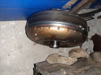 Predam automaticku prevodovku mitsubishi l200 triton 2,5 - 2