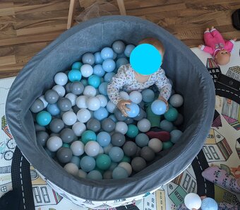 bazenik s gulickami (Ball pool  for kids) - 2