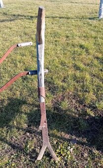 Predám staré hospodárske náradie. - 2