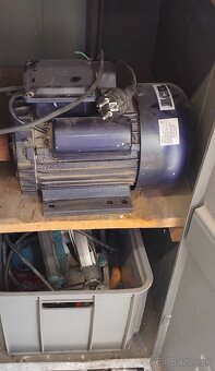 Predám. motor - 2