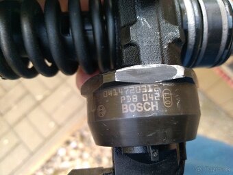 VW Passat b6 2,0tdi 103kw-Vstreky/trisky - 2