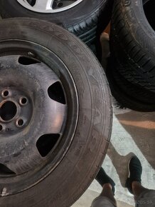 Predam komplety Vw caravelle 215/60r17 - 2