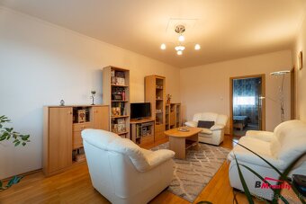 Na predaj slnečný 3 izbový byt s balkónom na ulici Kpt. J. N - 2