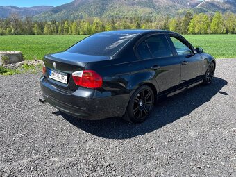 BMW e90 320D - 2