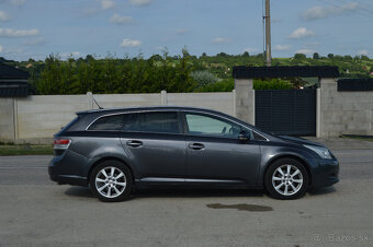 Toyota Avensis 2.0D-4D r v. 2012 Výborný stav.. - 2