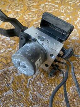 ABS Hyundai I40 - 2
