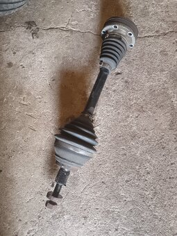 Passat 2.0 tdi 103kw poloos - 2
