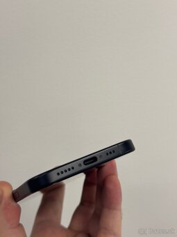 Apple iPhone 16 128GB Black - 2