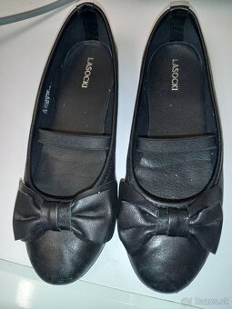 Dievčenské balerínky - poltopánky veľ. č. 32 a 33 - 2