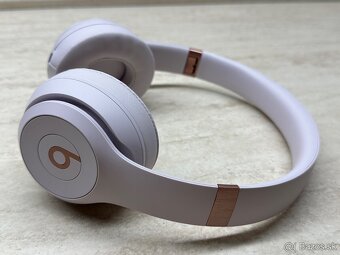 Beats Solo 4 Pink - 2