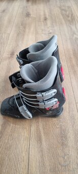 detské lyžiarky velkost cca 31-33 - 2