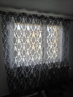 Záclona s ornamentom 2ks - 2