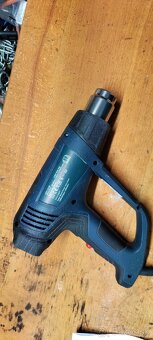 Predam teplovzdusnu pistol Bosch GHG 23-66 - 2