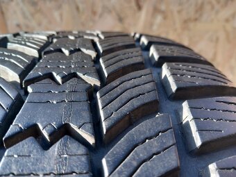 215/50 r17 zimne pneumatiky - 2