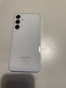 Perfektný Samsung Galaxy S23FE - 2