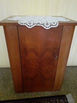 Šijací stroj retro - 2