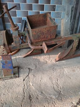 Pluh za malotraktor - 2