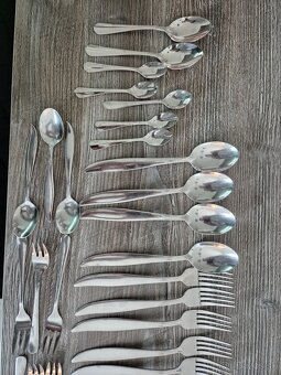 Príbor Justinus - 2