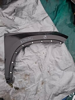 Škoda Kodiaq. Blatník - 2