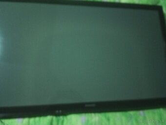 Panasonic TX-P42 X60E - 2