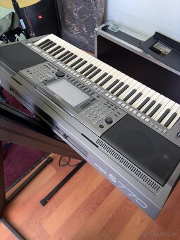 Yamaha PSR-S770 - 2