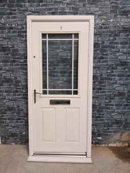 Plastové dvere Č. 228. L - 2