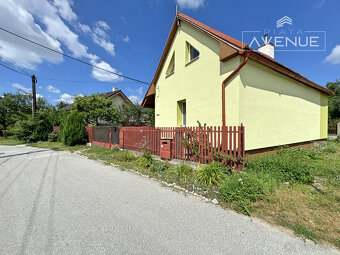 Piata Avenue | Útulný rodinný domček v srdci Tepličky nad V - 2