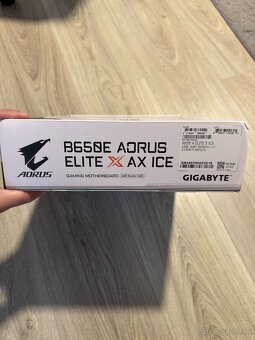 GIGABYTE B650E AORUS ELITE AX ICE - Gaming Motherboard (AMD - 2