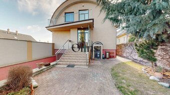 NA PREDAJ RODINNÝ DOM S 3-BYTOVÝMI JEDNOTKAMI_BRATISLAVA-VRA - 2