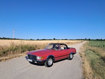 Mercedes SL W107 - 2
