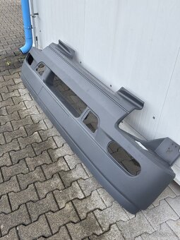 Nárazník na Renault RVI Premium - 2