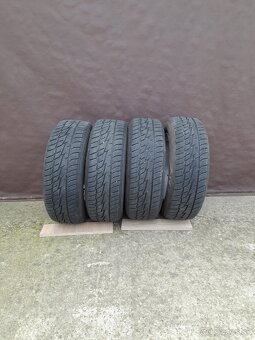Zimné pneumatiky komplet 185/60/R15 - 2