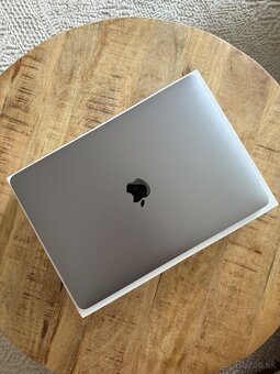 Apple Macbook Air M1 13” 8/512GB Silver , SK lokalizácia - 2