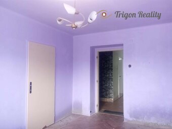 3 izbový (72 m2) tehlový byt I. sídlisko - 2