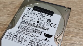 2,5" HDD Toshiba, 3200 GB, 7200 rpm, MK3261GS - 2