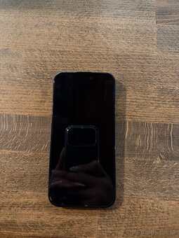 Predám IPhone15 128GB cena 500€ - 2
