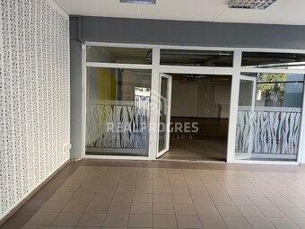 Na prenájom obchodný priestor Cintorínska ulica Nitra - 2