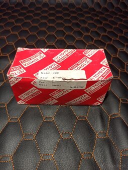 Predné brzdové doštičky OEM Toyota Prius, Celica - 2