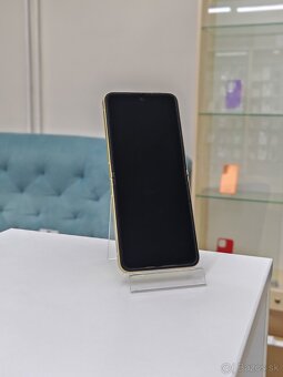 Samsung Galaxy Z Flip6 256GB | ZÁRUKA - 2