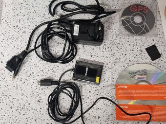 Pocket LOOX 410 / Fujitsu Siemens + kompletne balenie - 2